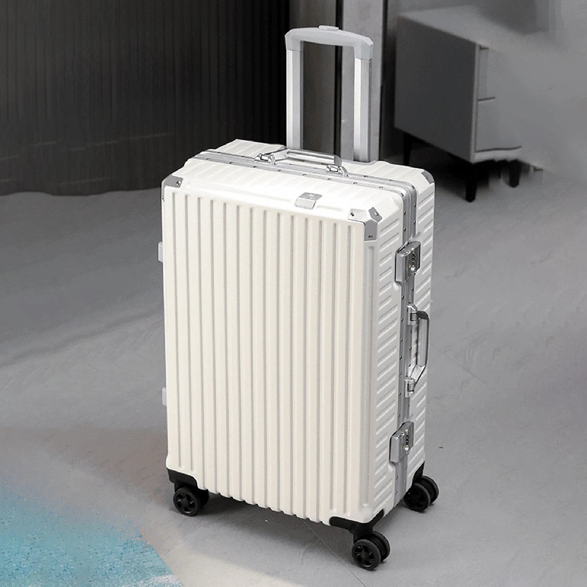 Premium Aluminum Frame Travel Suitcase™