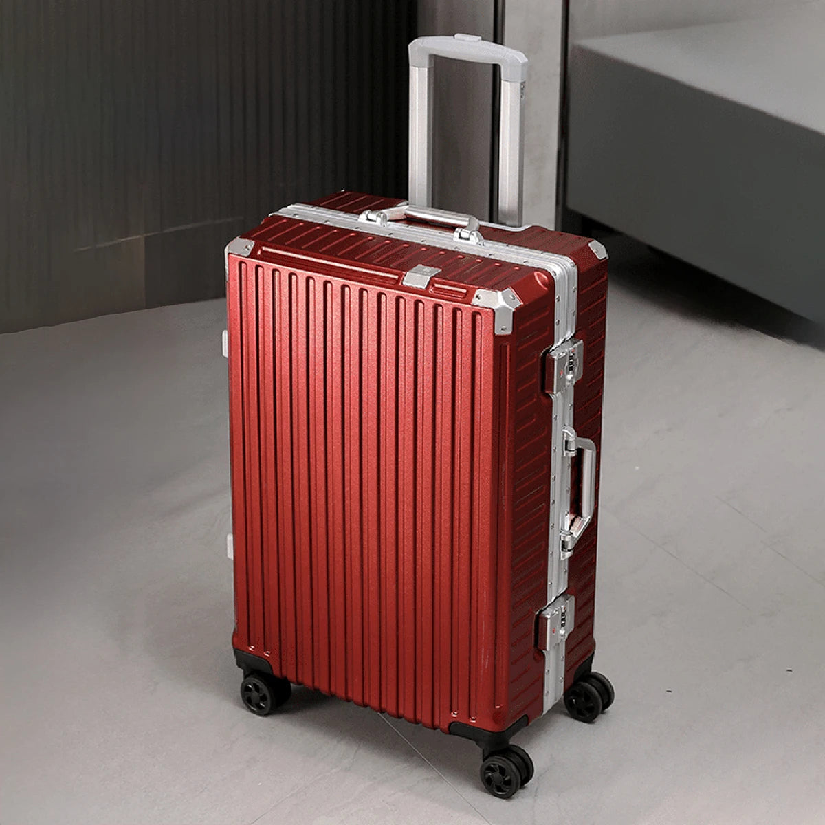 Premium Aluminum Frame Travel Suitcase™